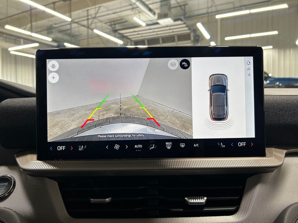 new 2025 Ford Explorer car, priced at $46,275