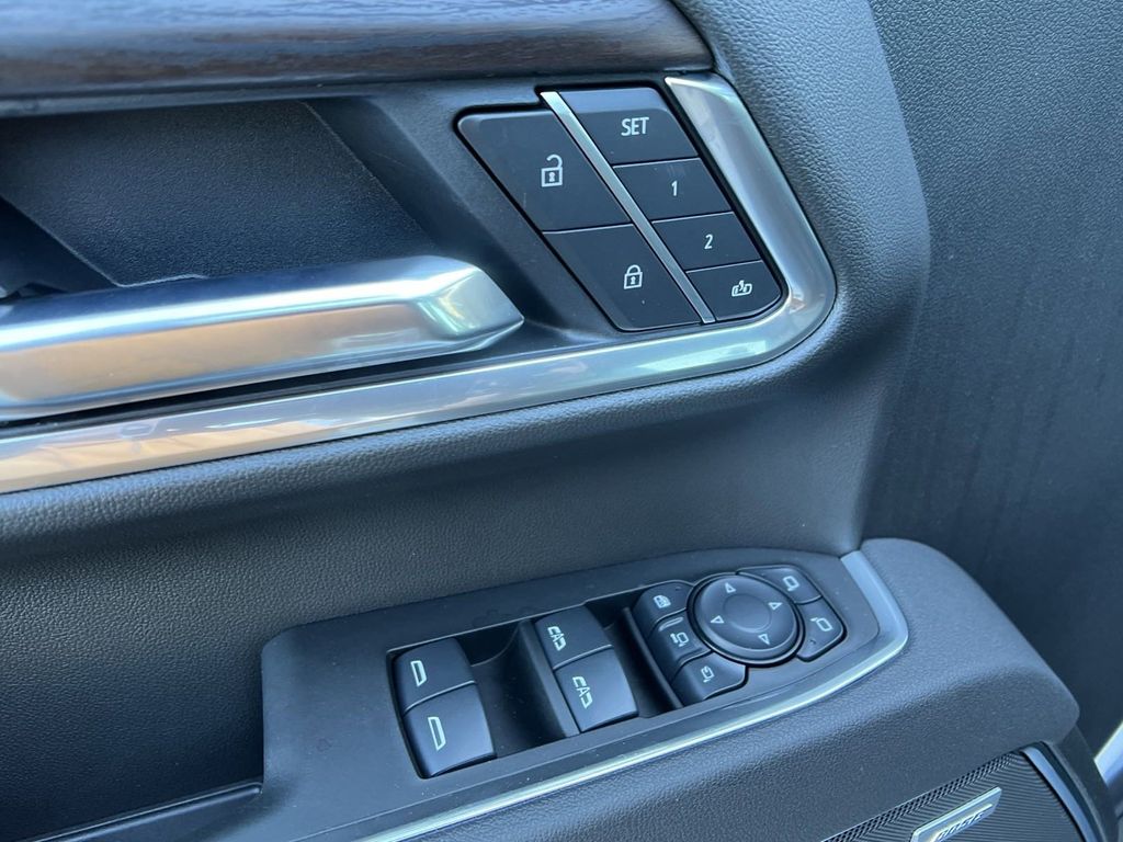 new 2025 GMC Sierra 2500HD car, priced at $80,403