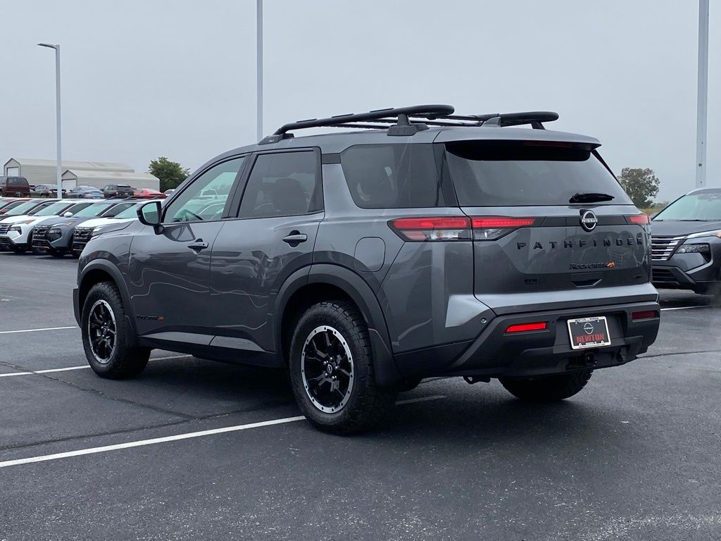 new 2024 Nissan Pathfinder car, priced at $38,950