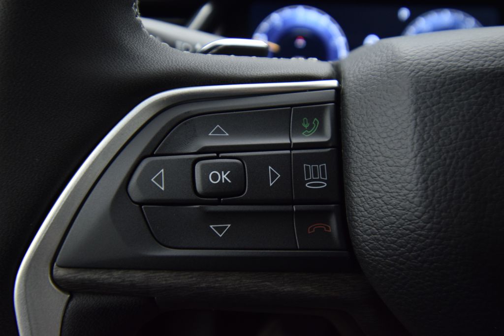 new 2025 Jeep Grand Cherokee L car, priced at $44,995