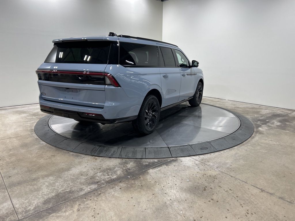new 2025 Lincoln Navigator L car, priced at $108,185