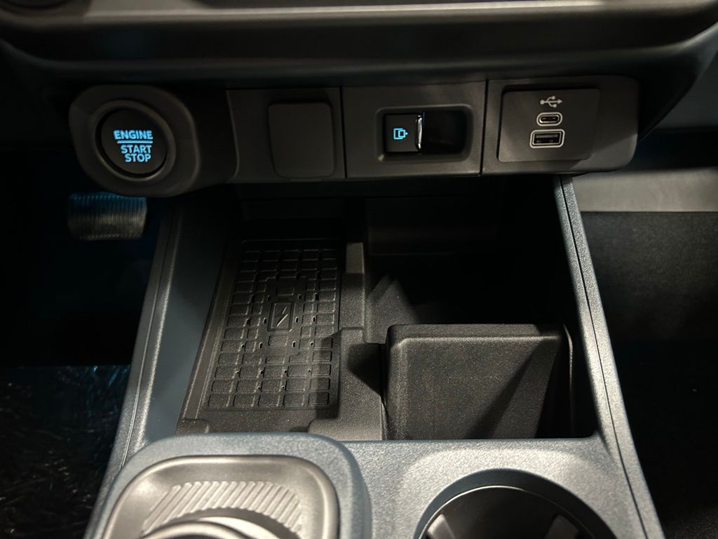 new 2025 Ford Maverick car, priced at $39,270