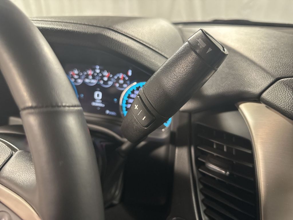 used 2020 GMC Yukon XL car, priced at $41,991
