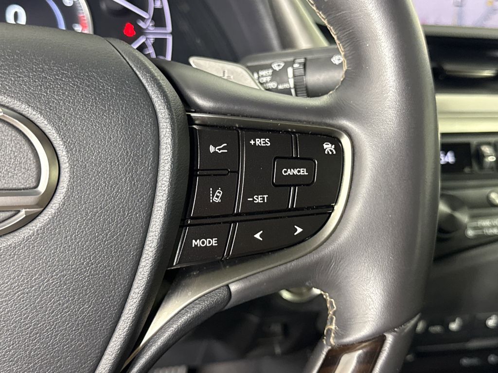 used 2019 Lexus ES car, priced at $30,367