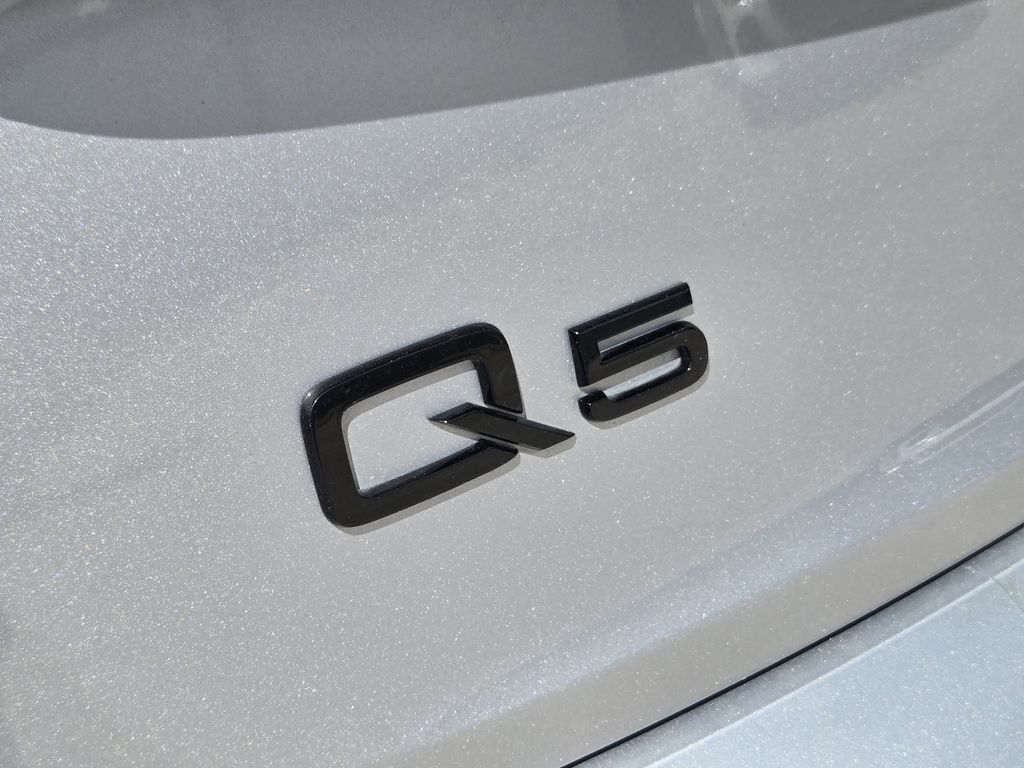 used 2024 Audi Q5 e car, priced at $38,964