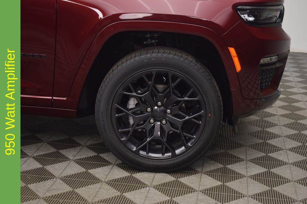 new 2025 Jeep Grand Cherokee car, priced at $63,876