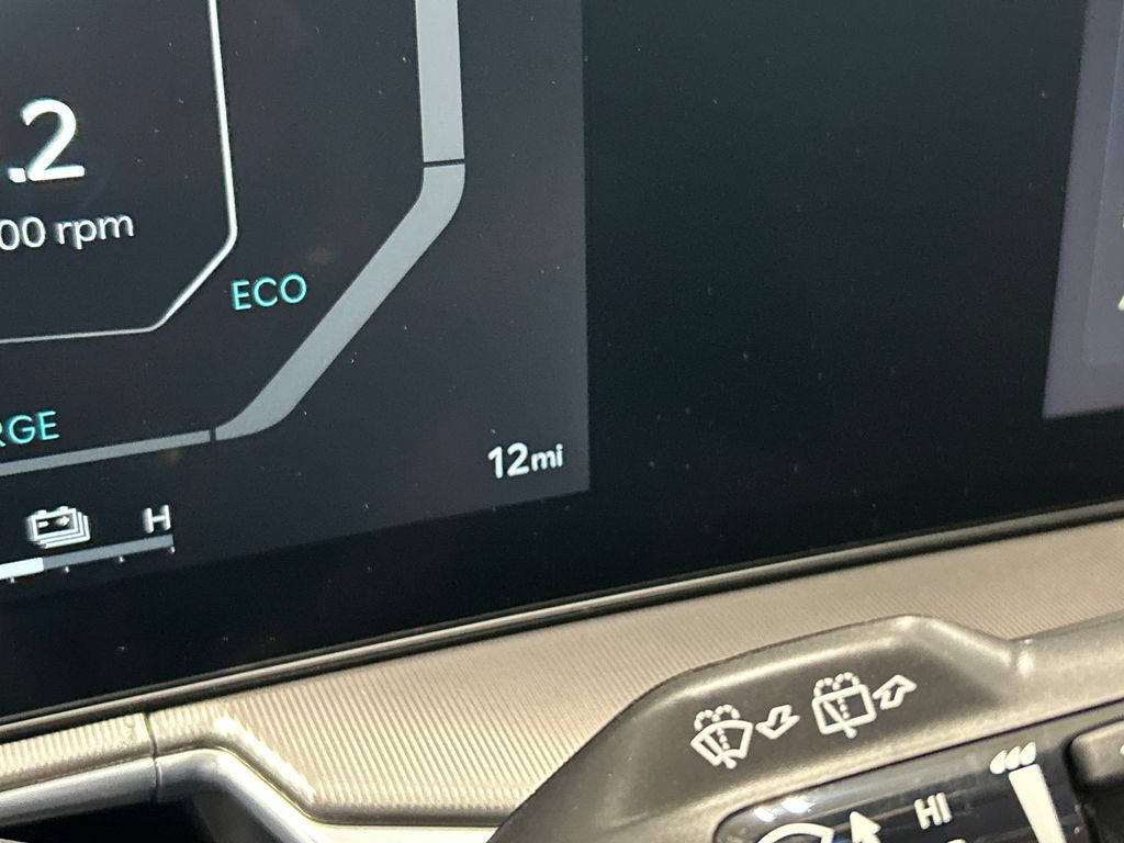 new 2025 Kia Sorento Hybrid car, priced at $44,924