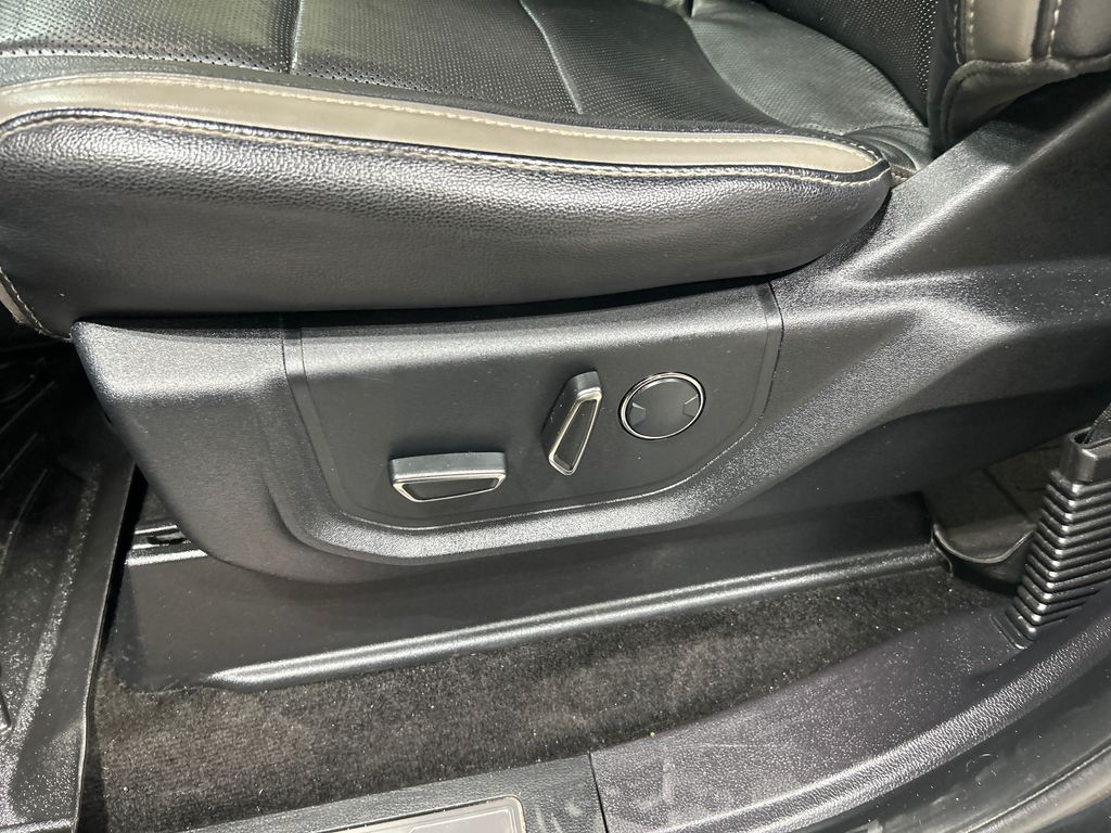 used 2018 Ford F-150 car, priced at $43,496