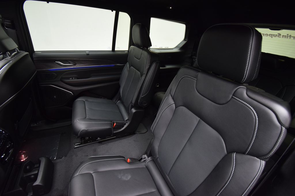 new 2025 Jeep Grand Cherokee L car, priced at $57,219