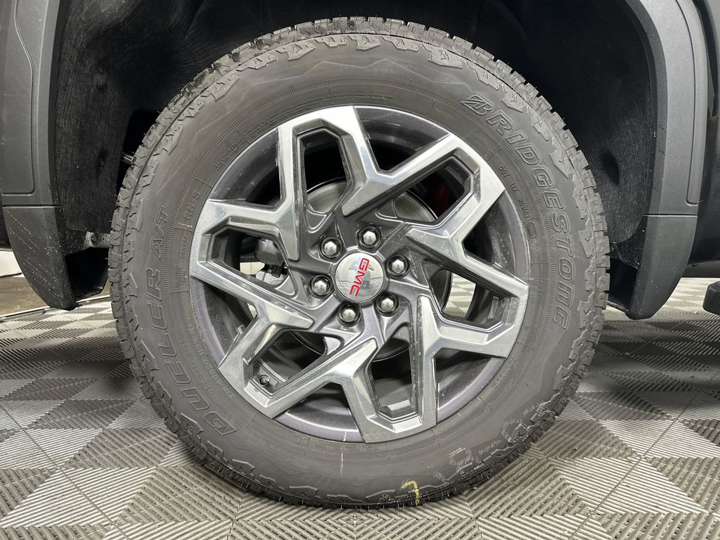 new 2025 GMC Sierra 1500 car, priced at $59,319