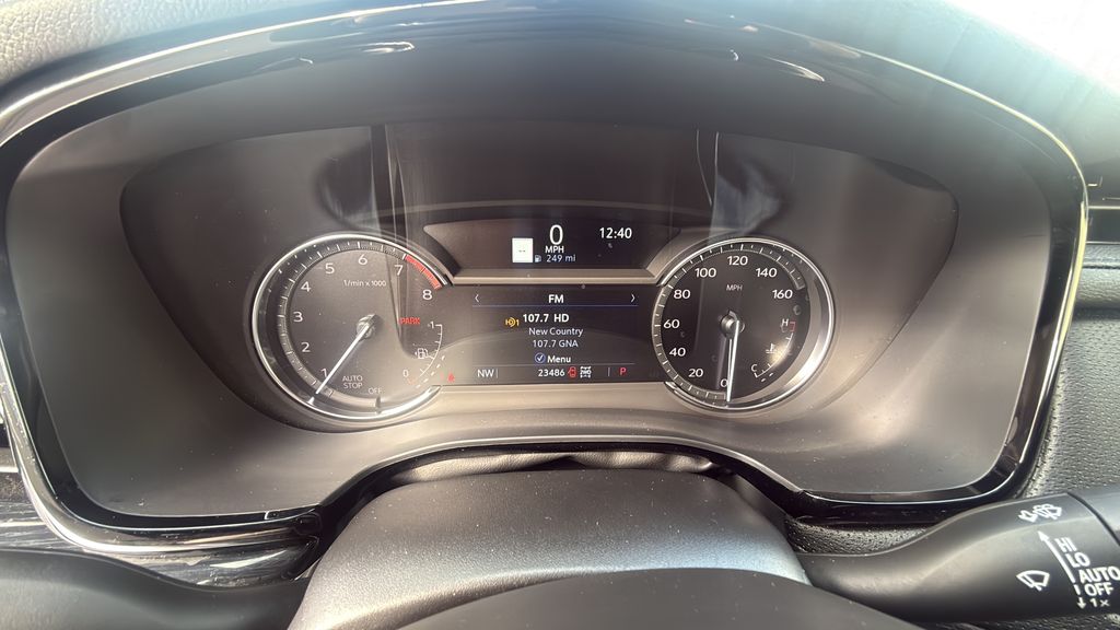 used 2025 Cadillac XT5 car, priced at $46,200