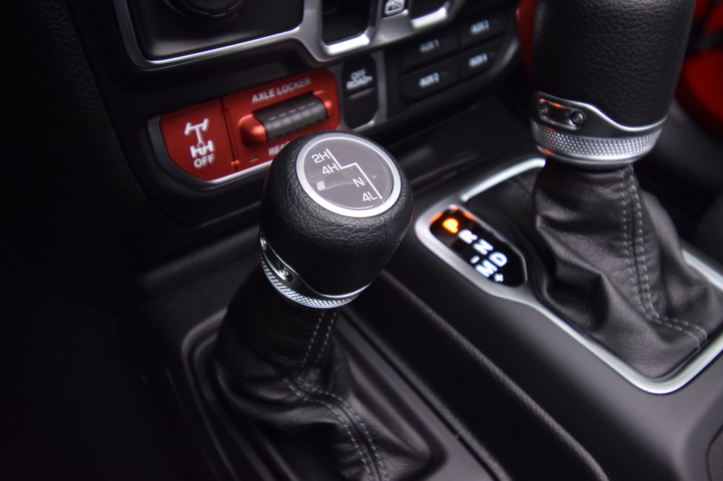 new 2025 Jeep Wrangler car, priced at $52,088