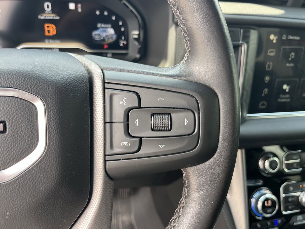 used 2022 GMC Yukon car, priced at $62,993