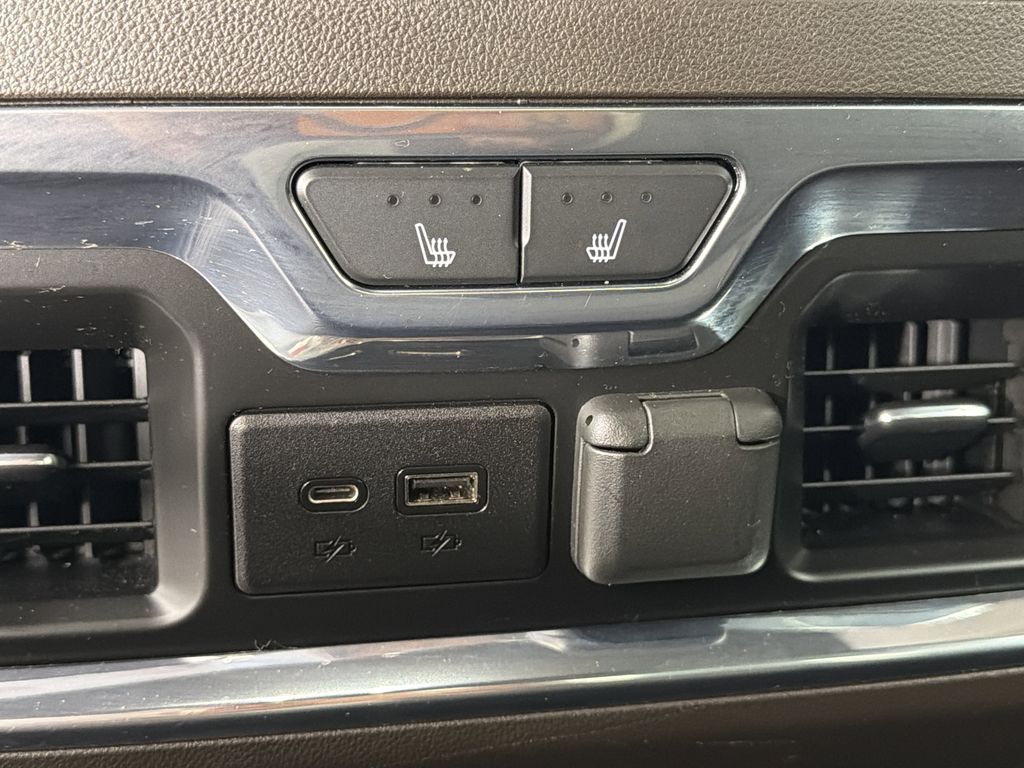 used 2021 Chevrolet Silverado 1500 car, priced at $39,991