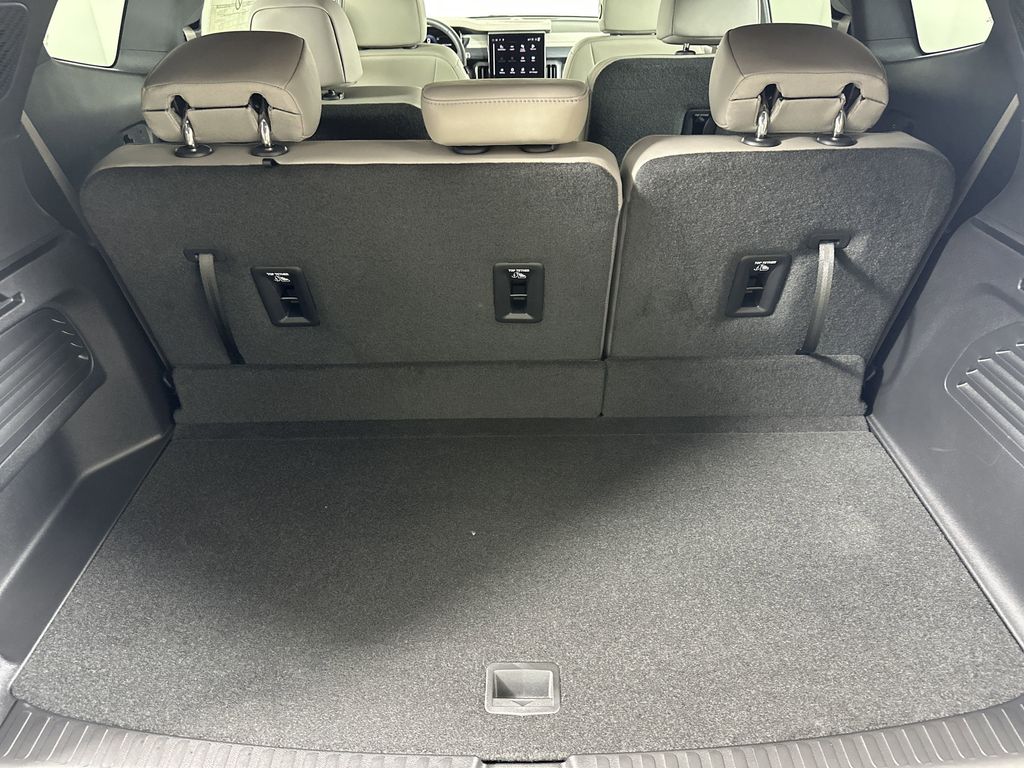 new 2025 GMC Acadia car, priced at $45,824