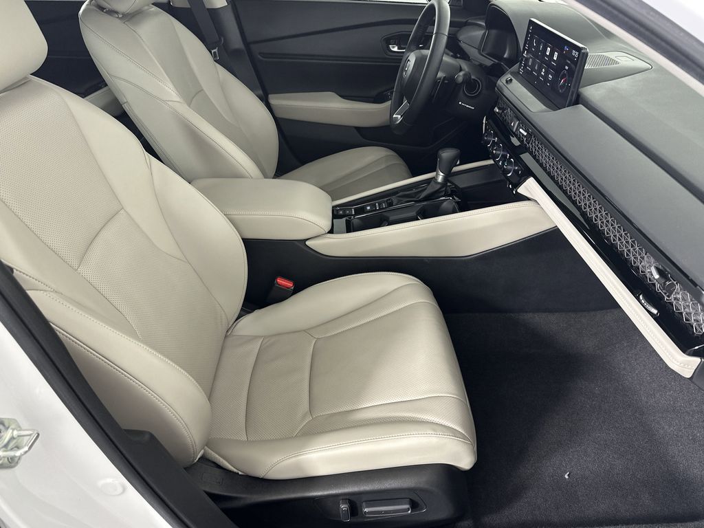 used 2023 Honda Accord Hybrid car, priced at $33,897