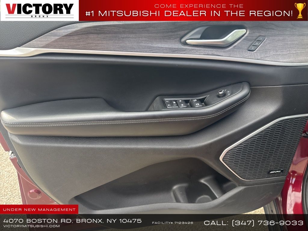used 2023 Jeep Grand Cherokee car, priced at $20,530