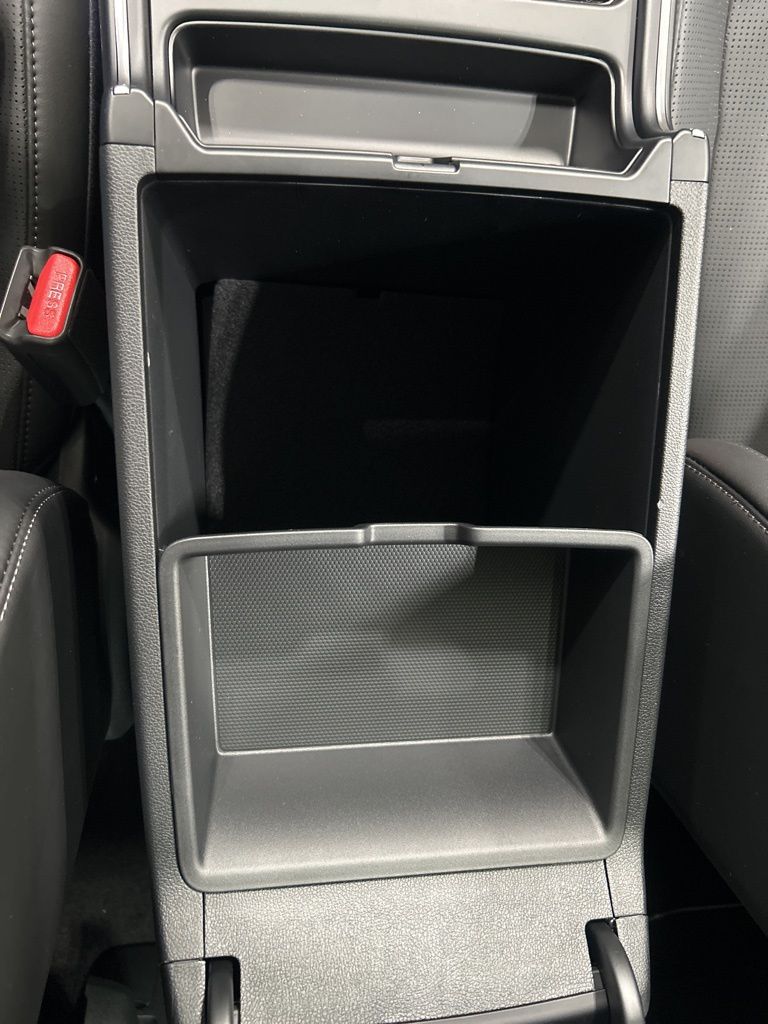 new 2025 Kia Sorento car, priced at $39,119