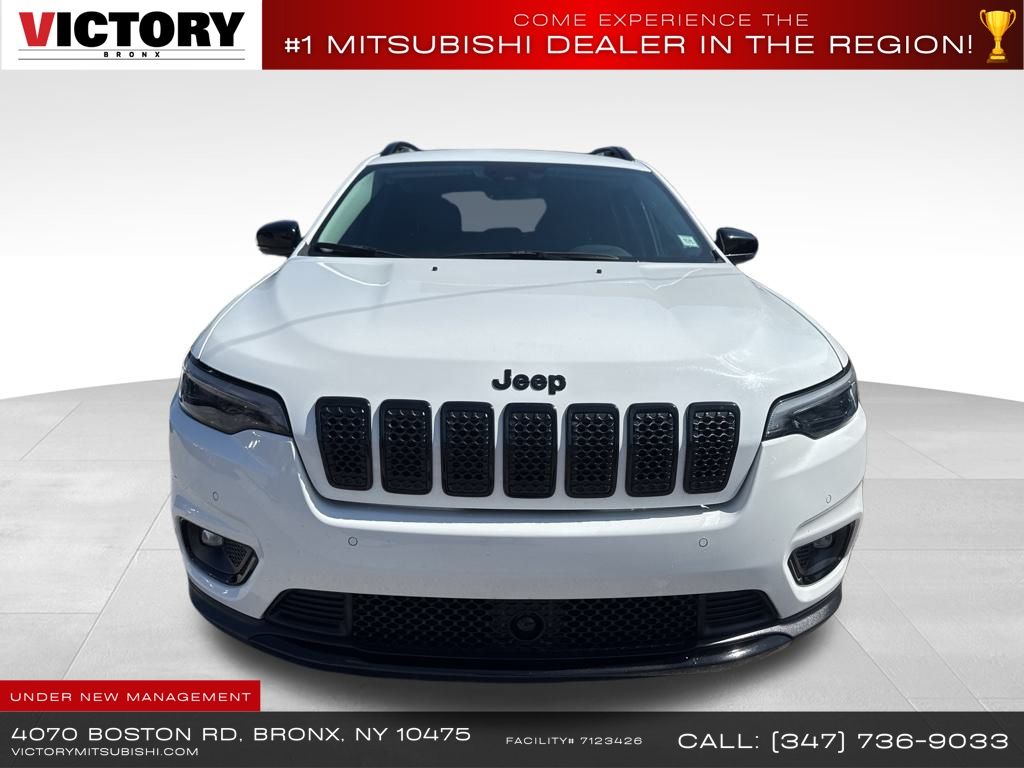 used 2023 Jeep Cherokee car, priced at $18,995