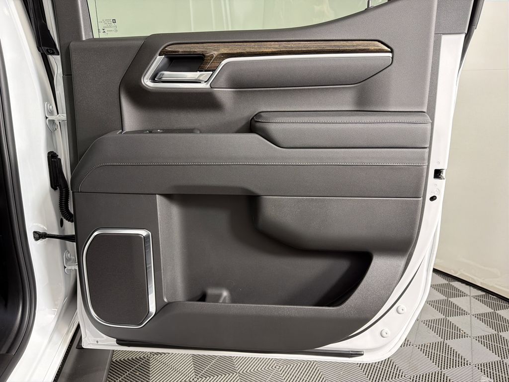 new 2026 GMC Sierra 1500 car, priced at $61,600
