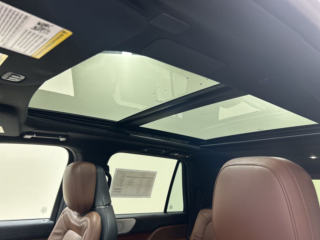 used 2024 Lincoln Navigator L car, priced at $76,329
