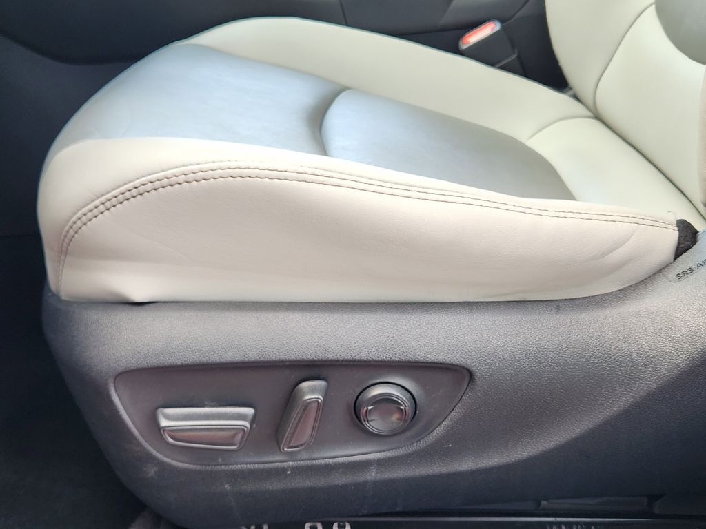 used 2022 Toyota RAV4 car, priced at $32,121