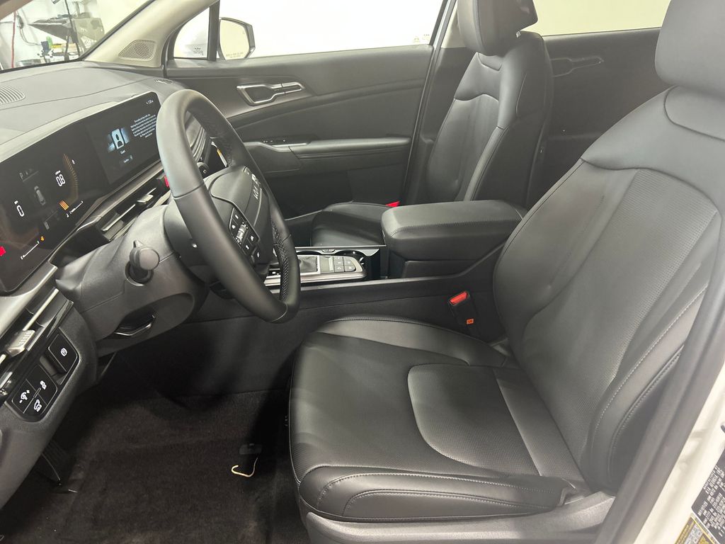new 2026 Kia Sportage car, priced at $32,986