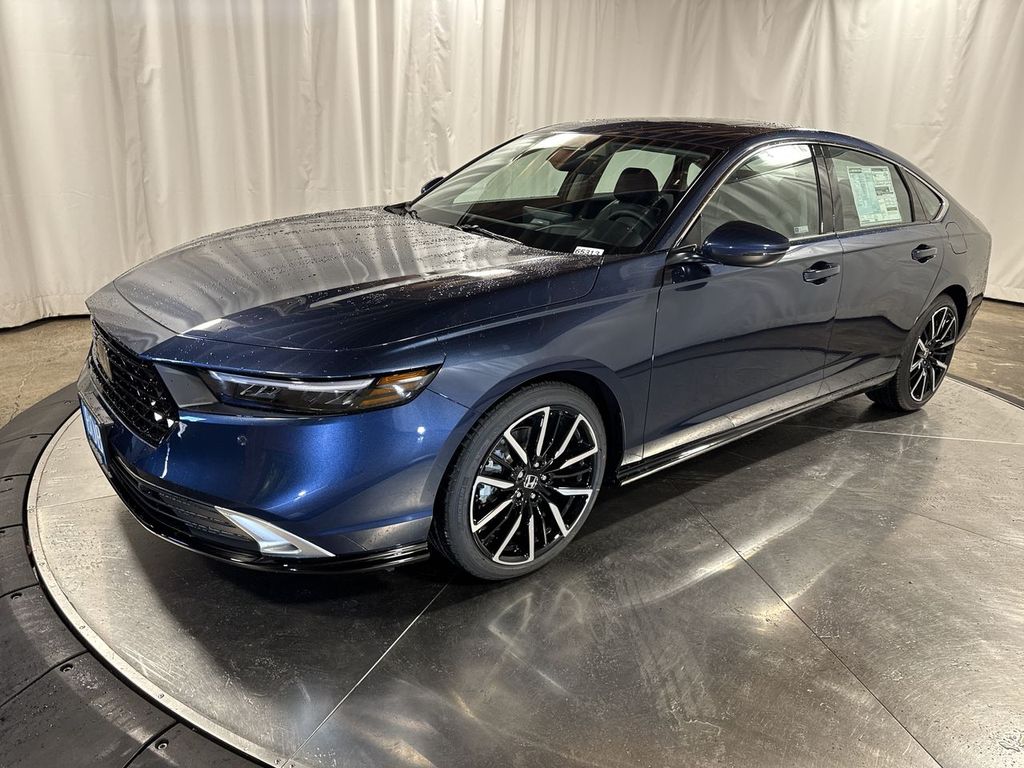 new 2025 Honda Accord Hybrid car, priced at $40,495