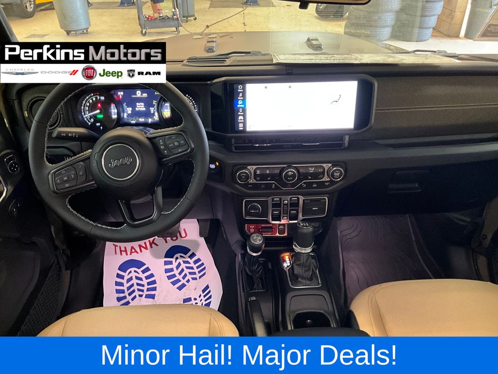 new 2025 Jeep Wrangler car, priced at $54,595