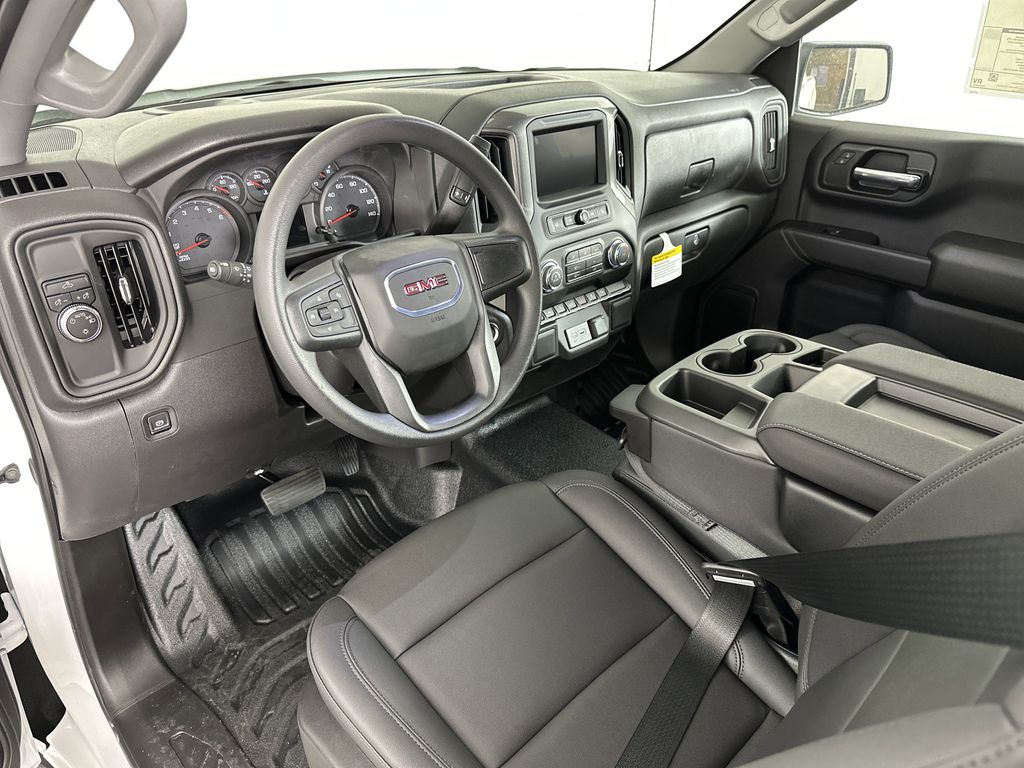 new 2025 GMC Sierra 1500 car, priced at $33,145