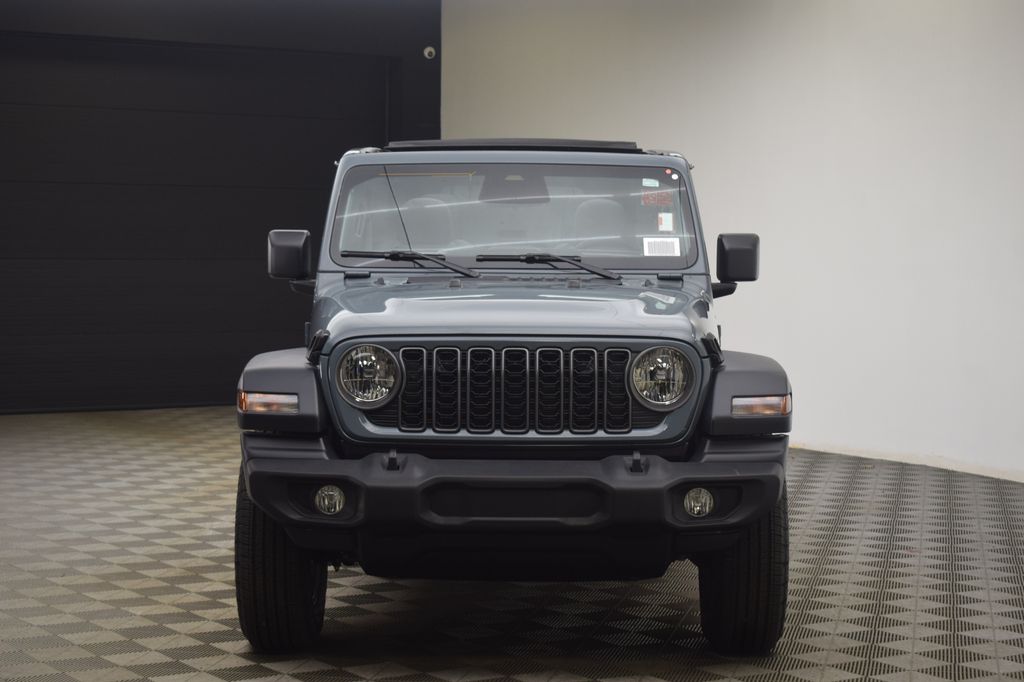 new 2026 Jeep Wrangler car, priced at $48,456