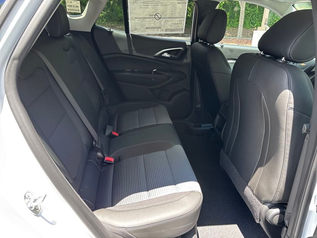 new 2025 Chevrolet Trax car, priced at $24,095