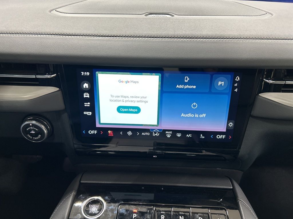 new 2025 Lincoln Navigator L car, priced at $108,185