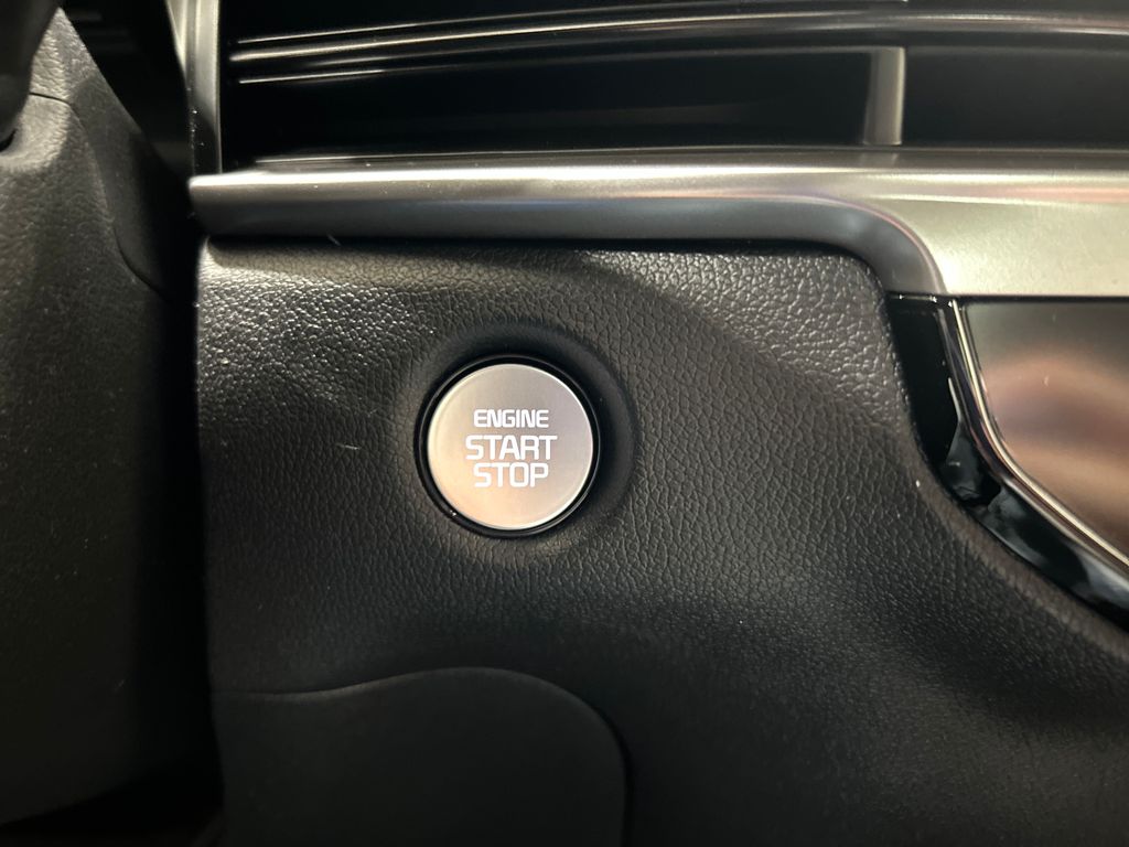 new 2025 Kia Sorento car, priced at $41,225