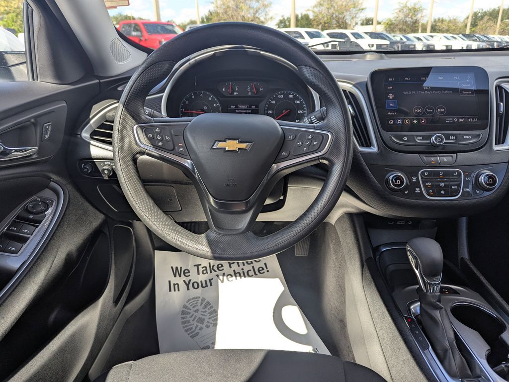 used 2024 Chevrolet Malibu car, priced at $17,994