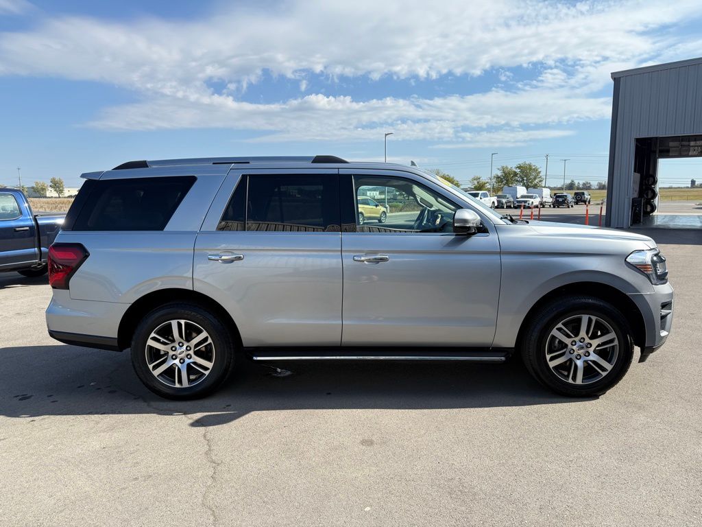 used 2022 Ford Expedition car, priced at $44,977