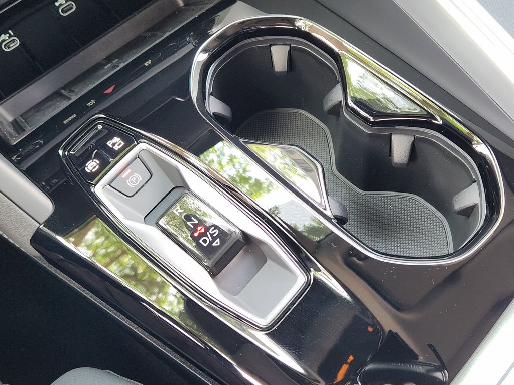 new 2025 Audi Q5 car, priced at $60,860
