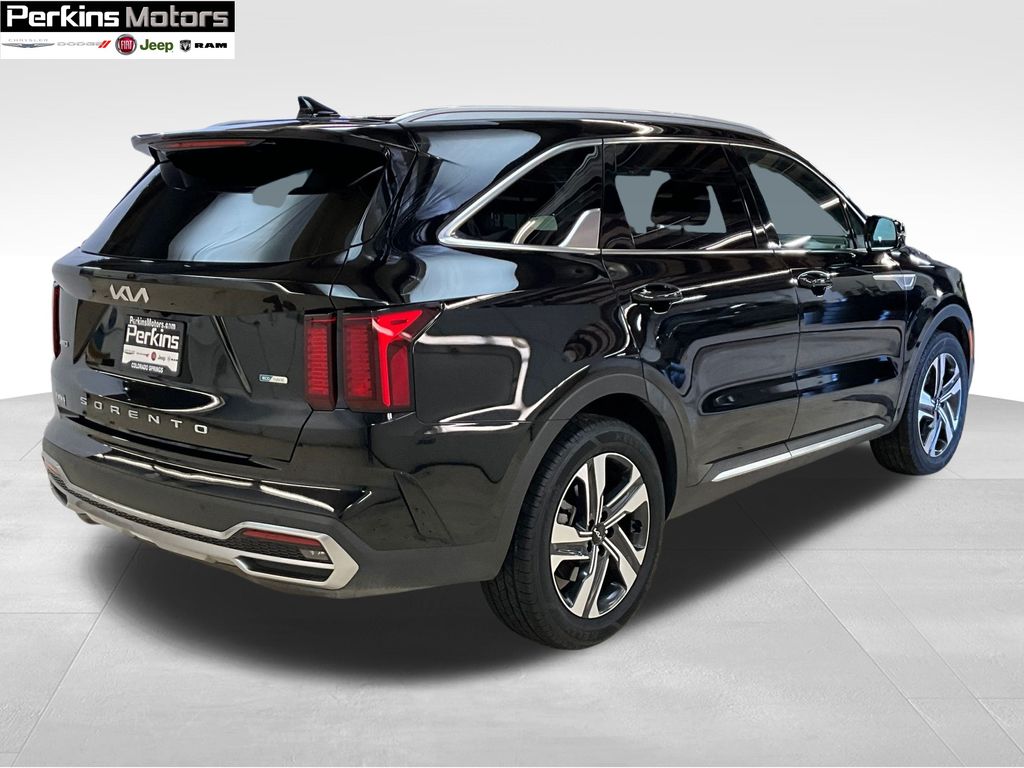 used 2022 Kia Sorento Hybrid car, priced at $31,476