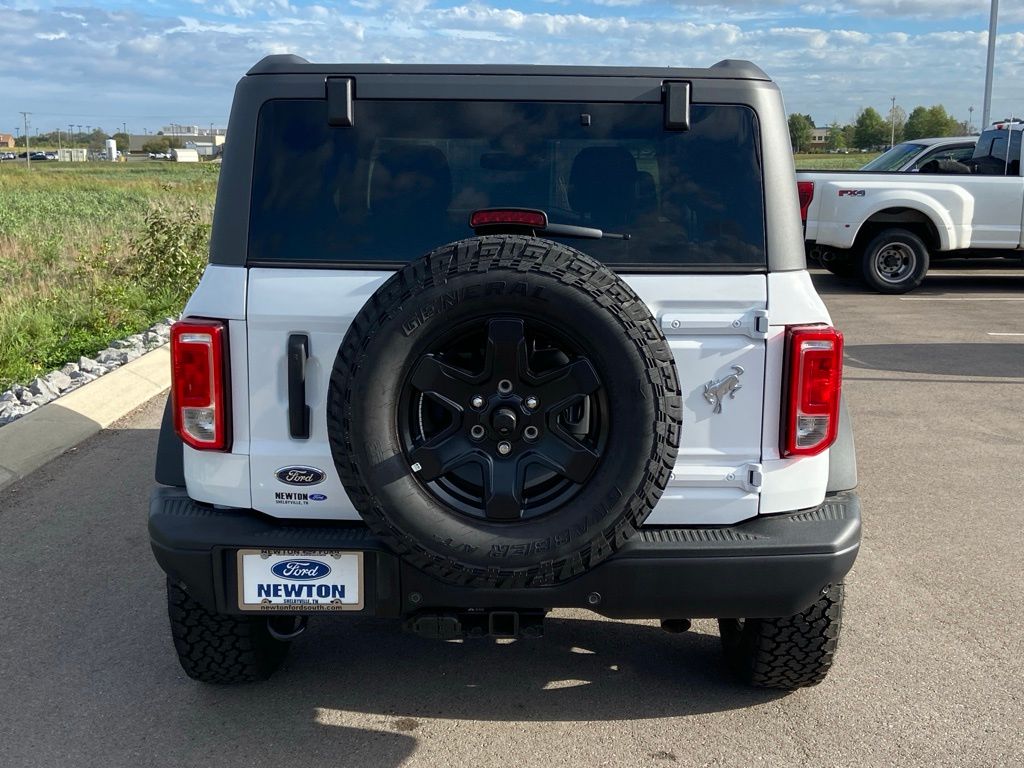 new 2024 Ford Bronco car, priced at $47,554