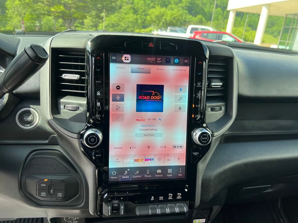new 2025 Ram 2500 car