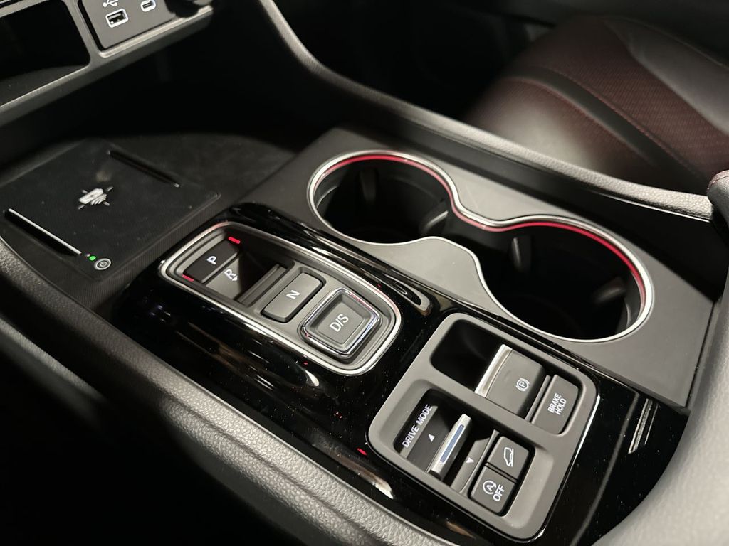 new 2025 Honda Pilot car, priced at $56,075