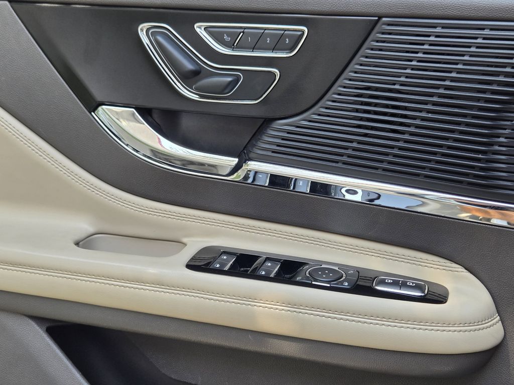 used 2020 Lincoln Corsair car, priced at $20,441