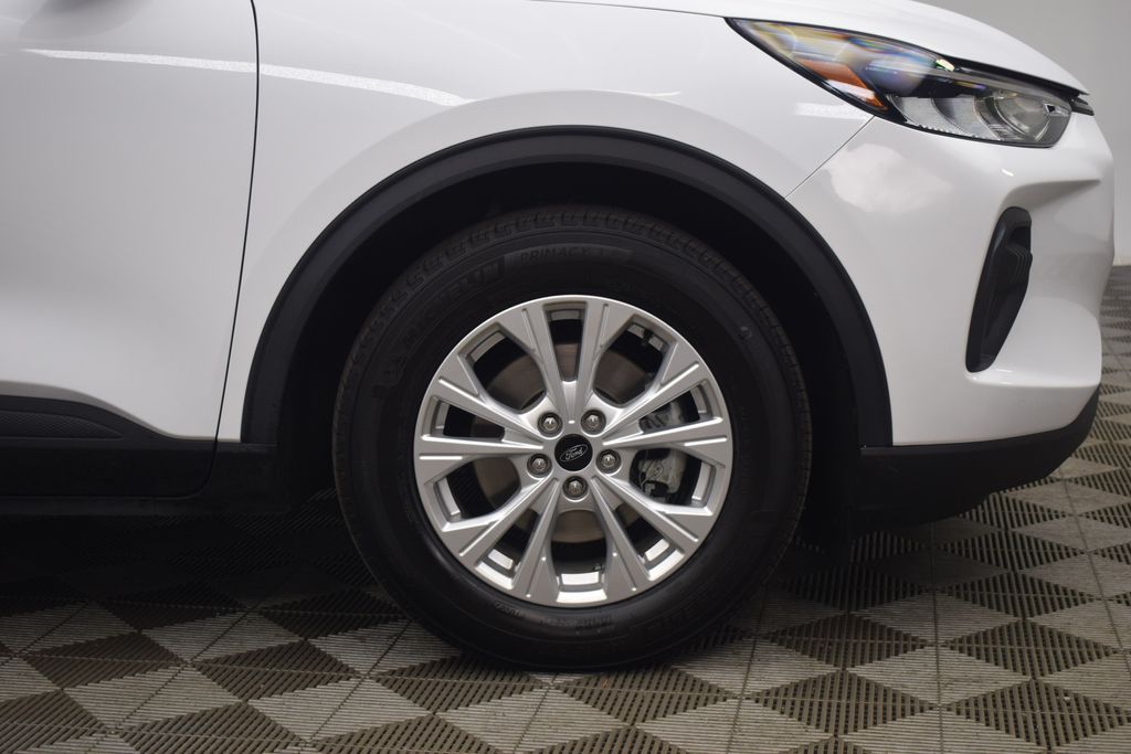 used 2023 Ford Escape car, priced at $22,800