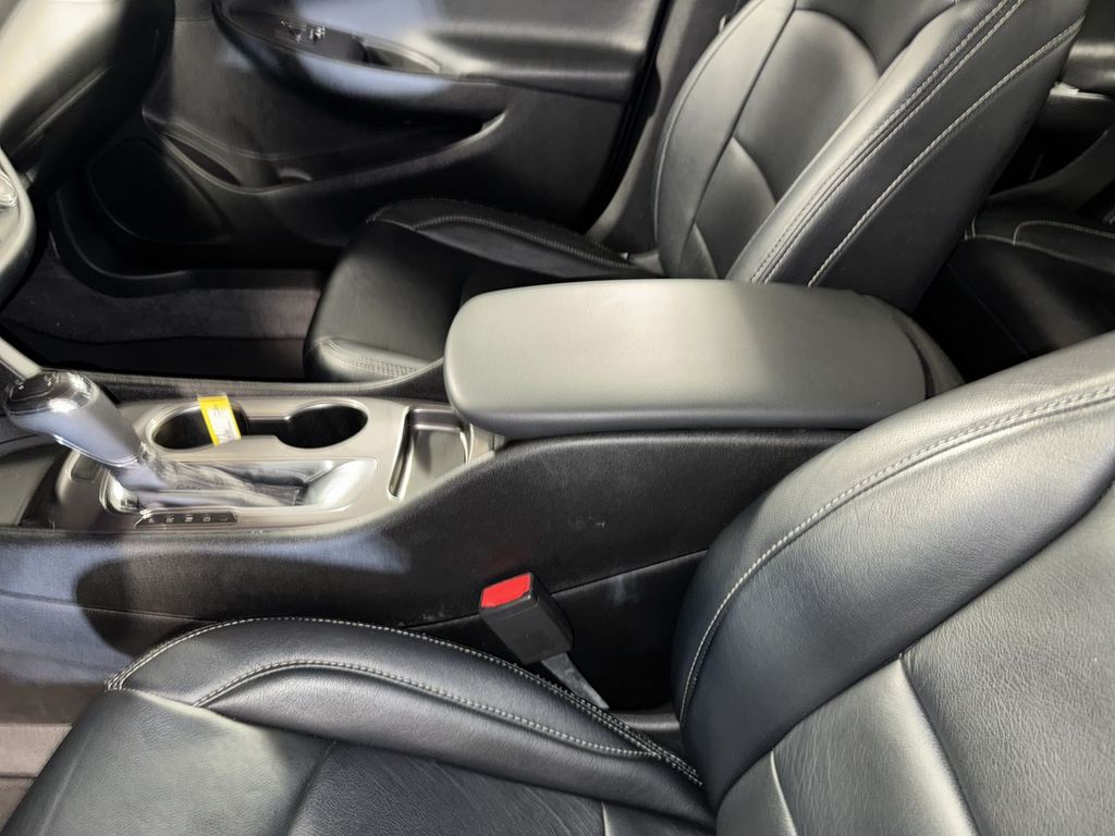 used 2019 Chevrolet Malibu car, priced at $15,745