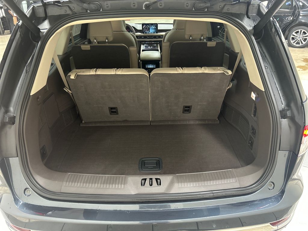 used 2021 Lincoln Aviator car, priced at $42,991