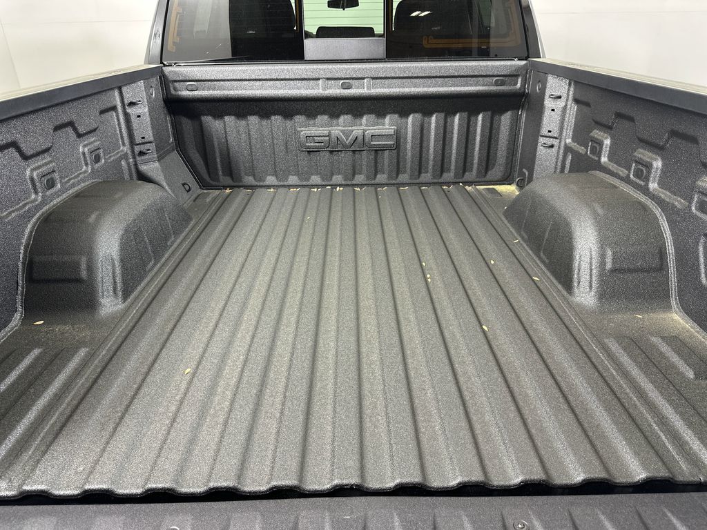 new 2025 GMC Sierra 1500 car, priced at $62,224