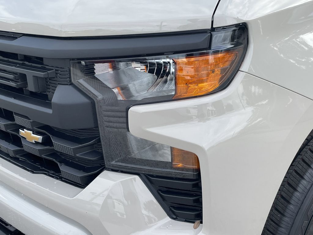 new 2026 Chevrolet Silverado 1500 car, priced at $32,795