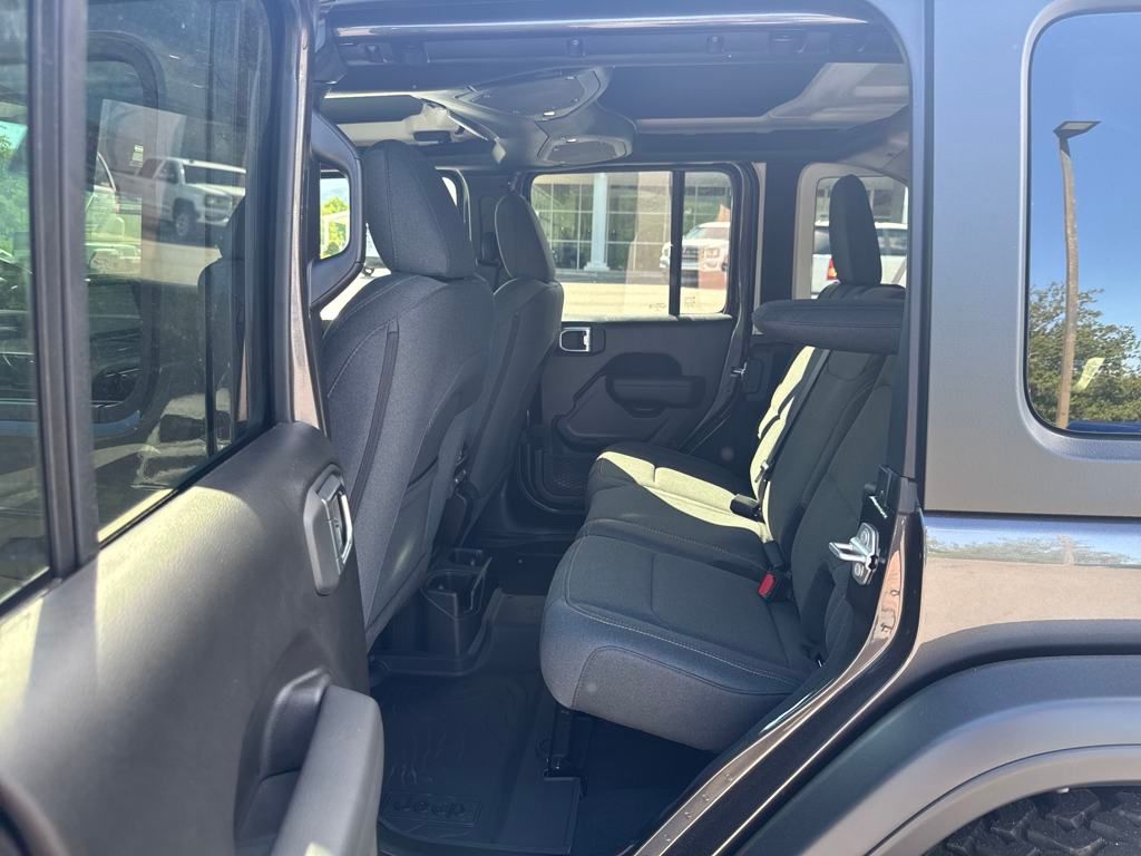 new 2025 Jeep Wrangler car, priced at $49,327