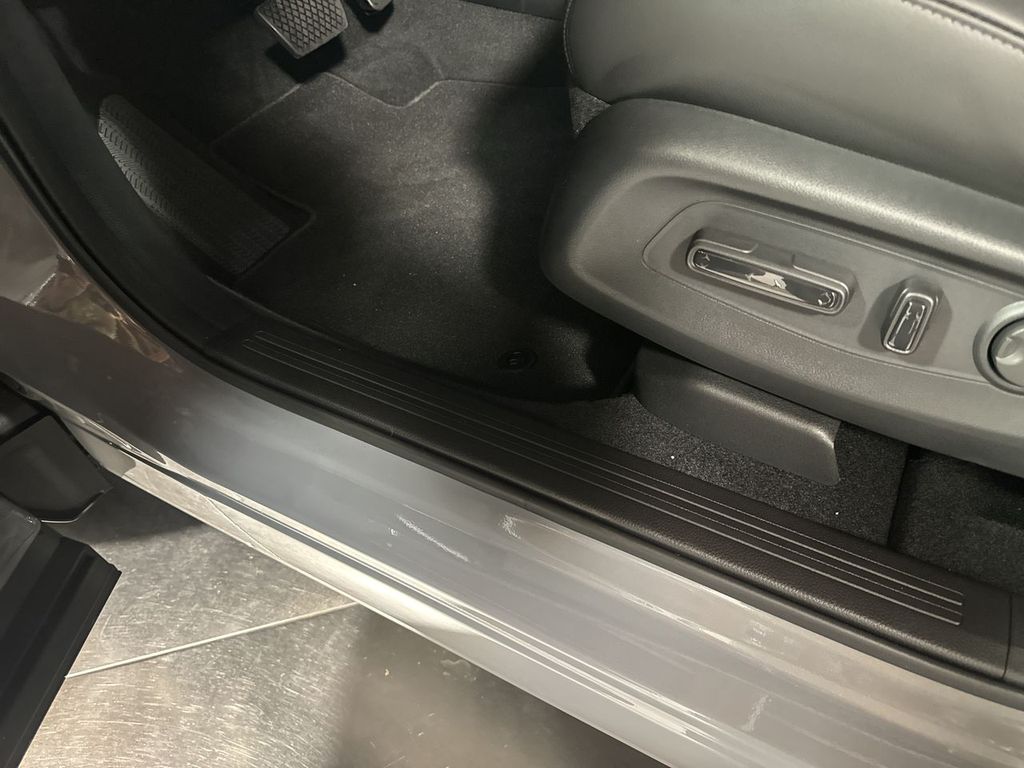 new 2025 Honda CR-V car, priced at $38,350