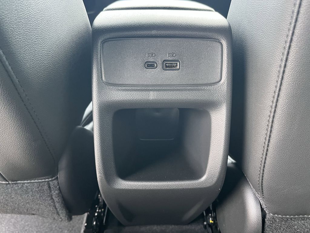 new 2025 Chevrolet Trax car, priced at $23,877